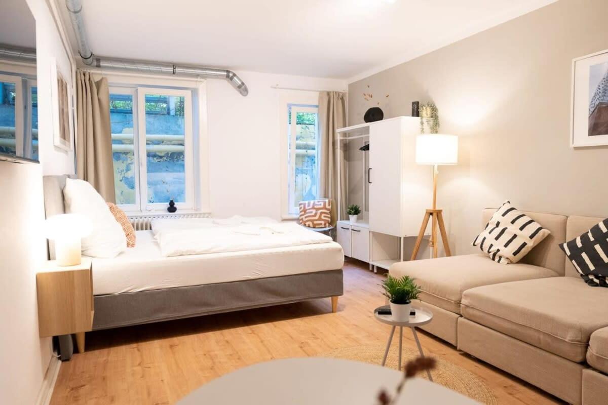 Hamburg City Apartment For 5 Hamburgo Exterior foto